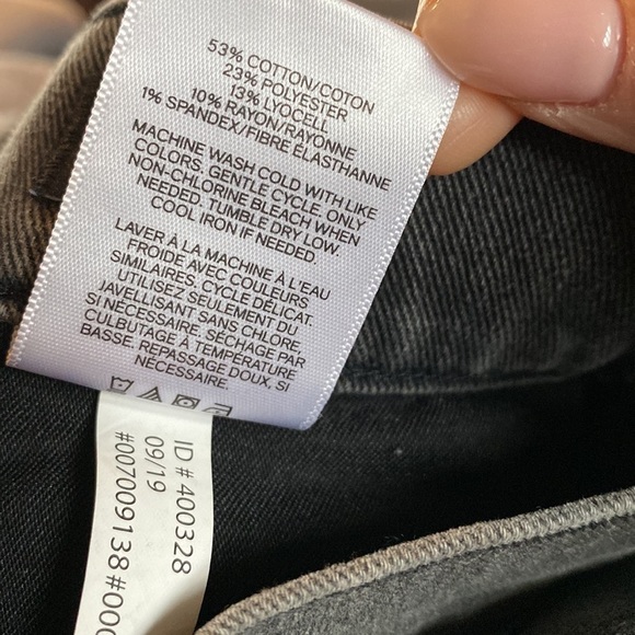 Express NWOT Super High Rise Slim Ankle Embellished Grey Jeans - Picture 5 of 5